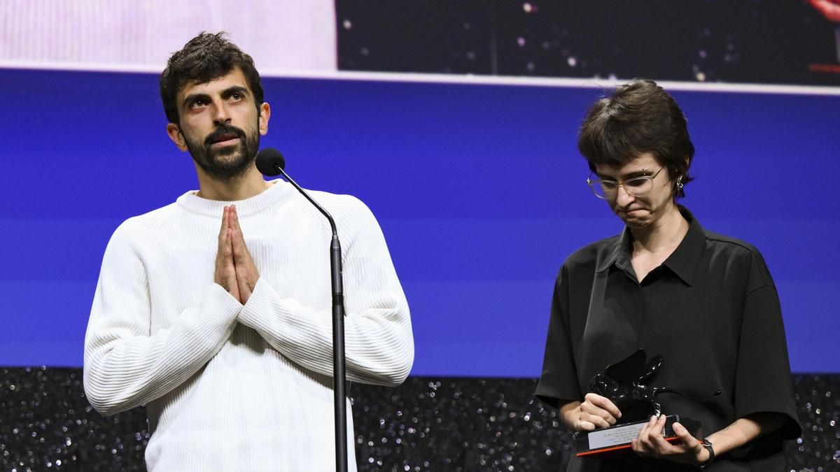 El contundente discurso del director israelí Yuval Abraham en Venecia: "EEUU está financiando gran parte de la matanza en Gaza"