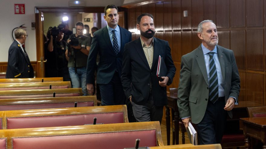 Mariano Moreno Pavón a su llegada a su comparecencia ante la comisión sobre el caso Koldo