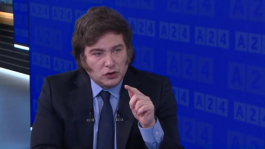 Milei aseguró que al acuerdo con el FMI "solo le falta el moño", negó otra devaluación y descartó una reforma jubilatoria