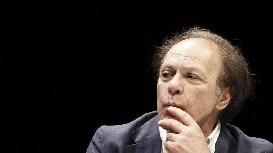 'Tomás Nevinson', el novelón de espías maduritos con el que Javier Marías acaricia (otra vez) el Nobel de Literatura