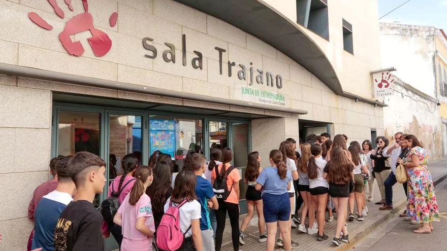 La mítica Sala Trajano de Mérida echa el cierre y la Junta lo convertirá en un local de ensayos