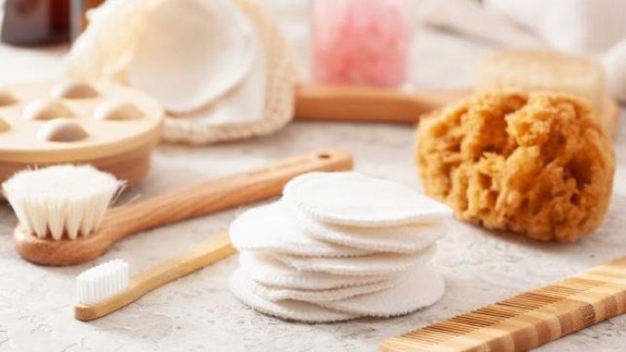 Cómo cuidar los discos desmaquillantes reutilizables para que duren más libres de microbios