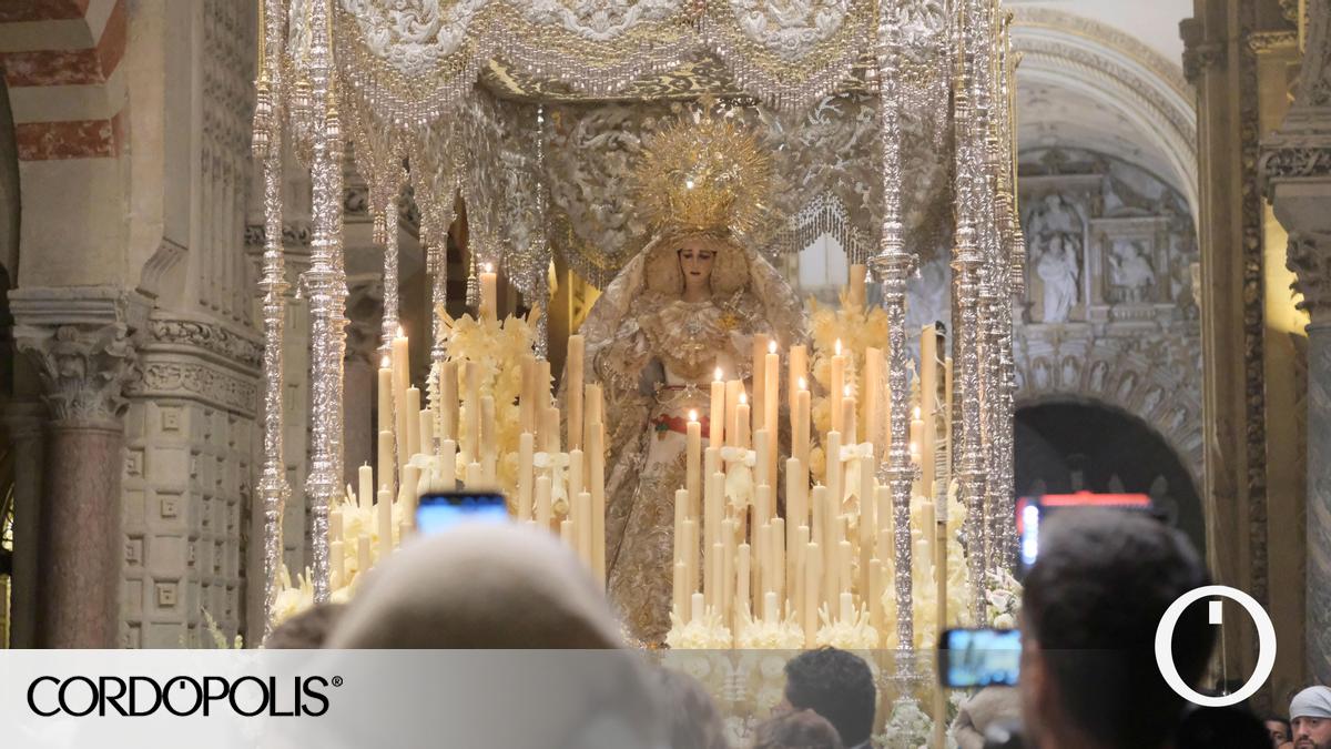 La Procesi n De La Virgen De La Paz Coronada En C rdoba En Im genes la-procesi-n-de-la-virgen-de-la-paz-coronada-en-c-rdoba-en-im-genes