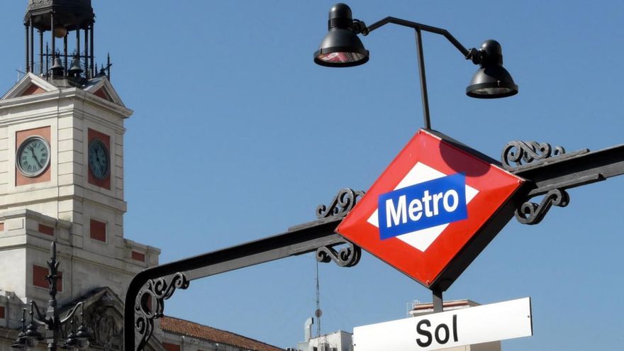 Metro de Madrid y Cercanías cierran Sol todo el puente de la Constitución por las tardes