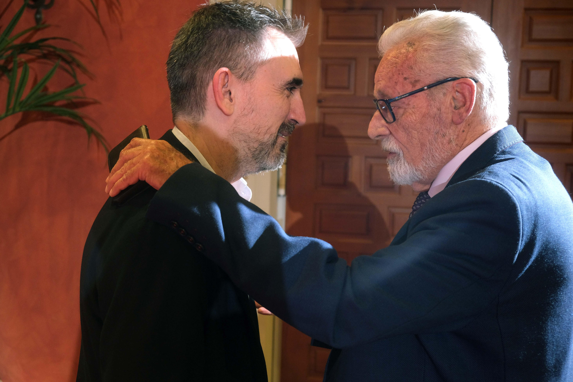 Ignacio Escolar junto a Jesús Maeztu, Defensor del Pueblo Andaluz