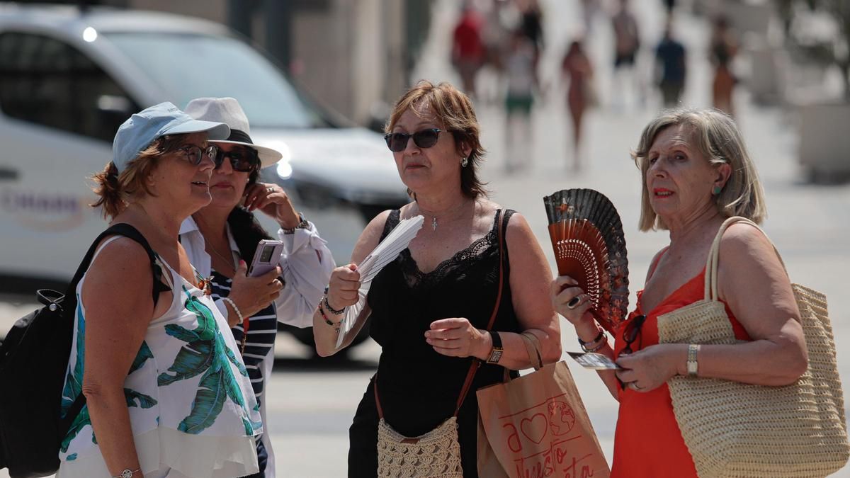 La alerta roja por calor se mantiene este lunes en 35 municipios de la montaña de Ourense y el interior de Pontevedra