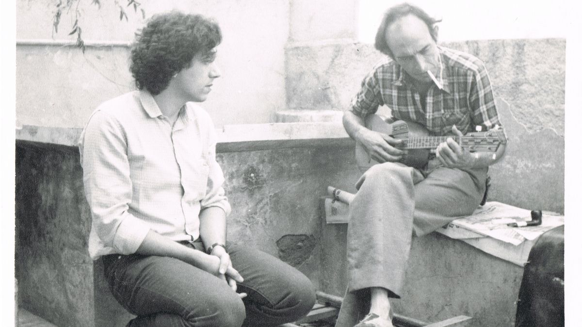 El director Fernando Trueba, junto a Chicho Sánchez Ferlosio