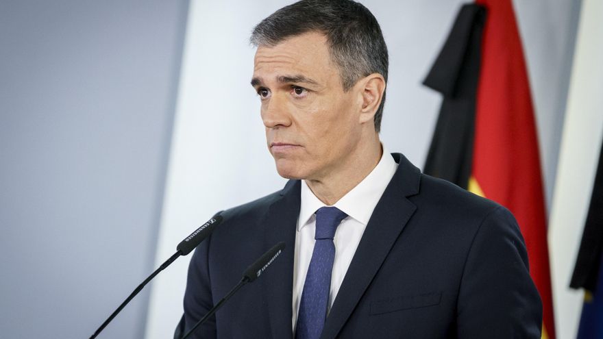 El presidente del Gobierno, Pedro Sánchez, en una comparecencia en el Palacio de la Moncloa