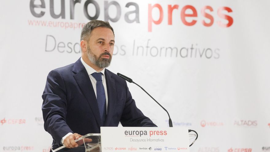 El presidente de VOX y candidato a las elecciones generales, Santiago Abascal, interviene durante un desayuno informativo de Europa Press, en el Hotel Hyatt Regency Hesperia Madrid, a 18 de julio de 2023, en Madrid (España).