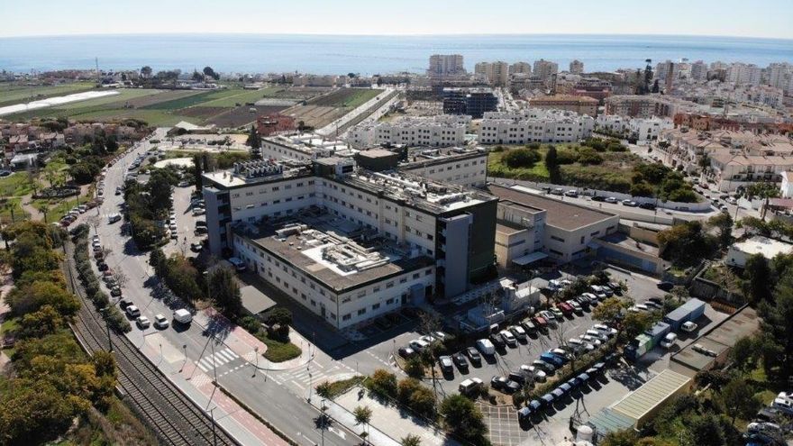 El calvario de dos trabajadoras tras el escándalo de los reactivos caducados en un hospital de Málaga: "Me siento amenazada"