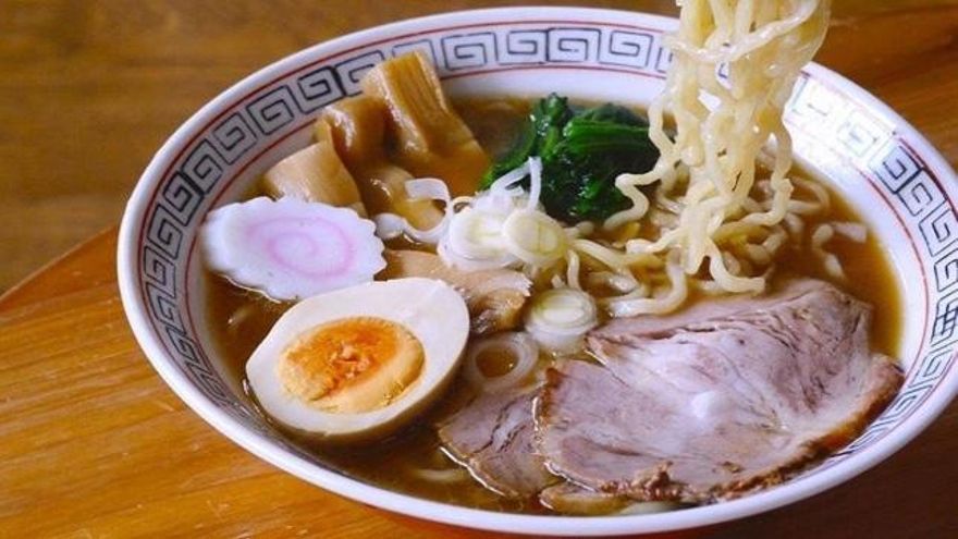 10 restaurantes de fideos asiáticos para viajar a extremo oriente sin salir del local
