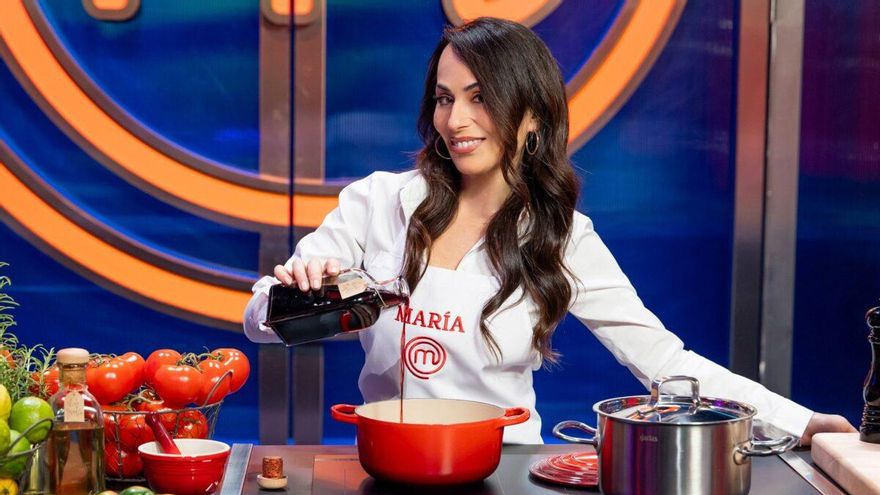 María Escoté, en su foto oficial de 'MasterChef Celebrity Legends'