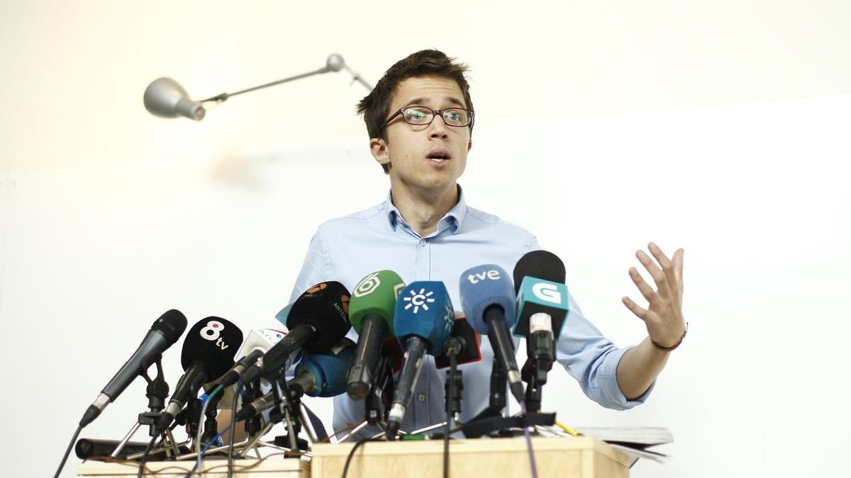 Errejón responde a la Junta que si la Universidad le renovaba el contrato es porque cumplía sus tareas