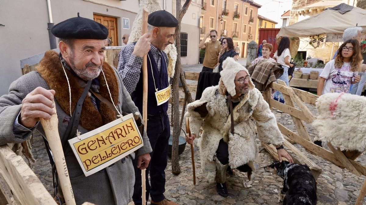 Celebración de la Romería de La Melonera en la Plaza del Grano de León. 