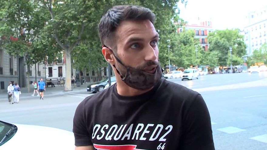 Tenso encuentro de Jesús Castro con la prensa en Madrid: "Si yo me pongo a malas, no grabáis"