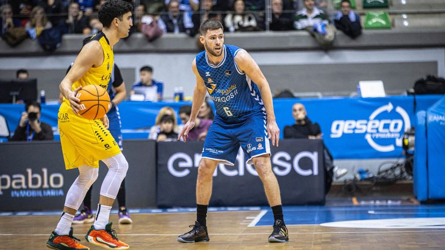La Laguna Tenerife tropieza ante el penúltimo