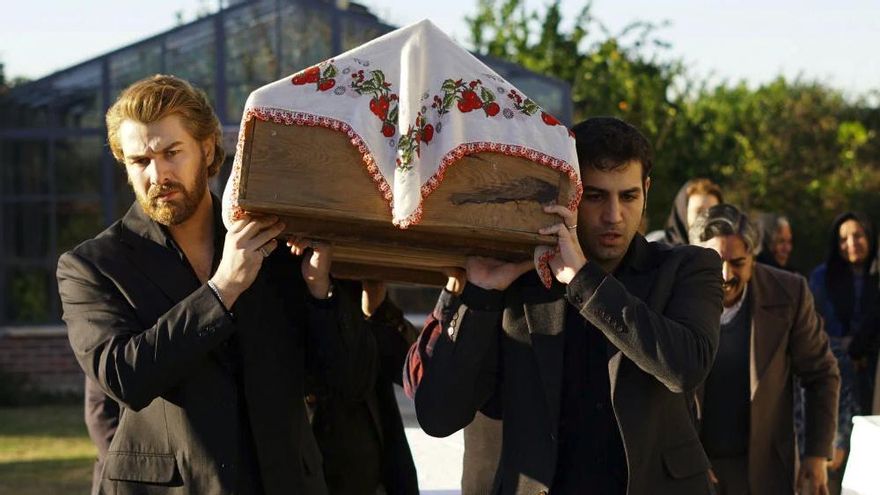 'Tierra amarga' vivió el entierro de dos queridos personajes tras su trágica muerte