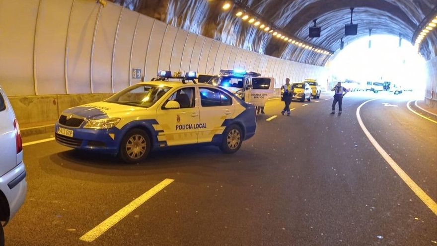 Fallece una niña en un accidente en un túnel de la vía exterior de Santa Cruz de La Palma