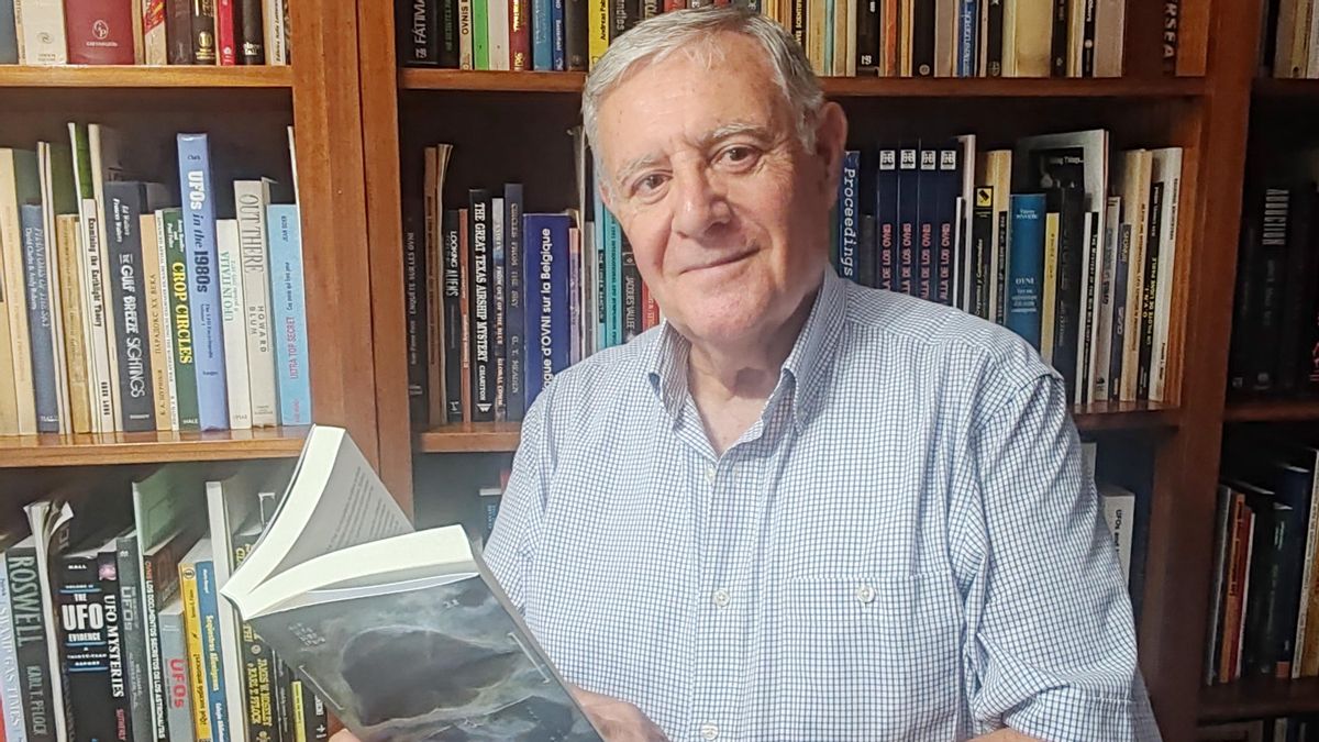 Vicente Ballester Olmos, ufólogo: “Si la NASA descubre una civilización extraterrestre, no pasaría nada, la gente seguiría igual de loca”