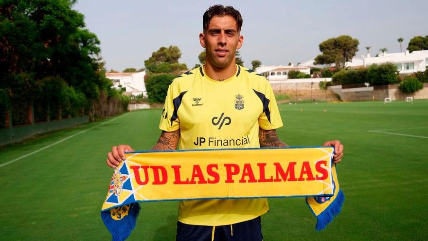 Jefté Betancor regresa a la UD Las Palmas hasta 2029