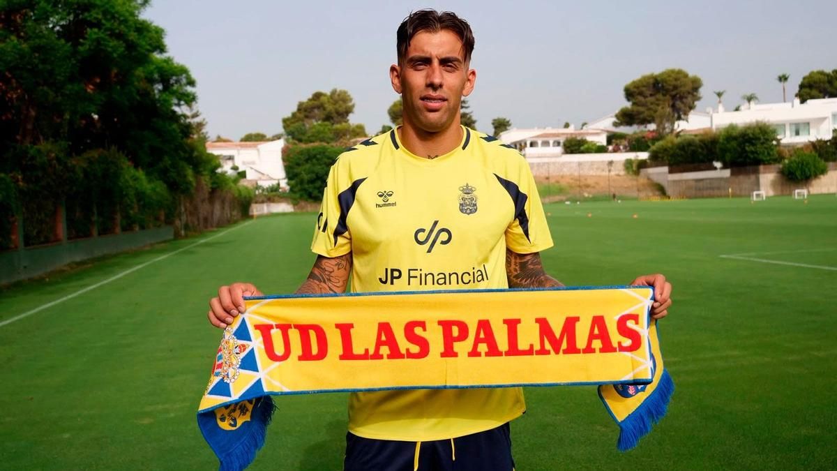 Jefté Betancor regresa a la UD Las Palmas hasta 2029