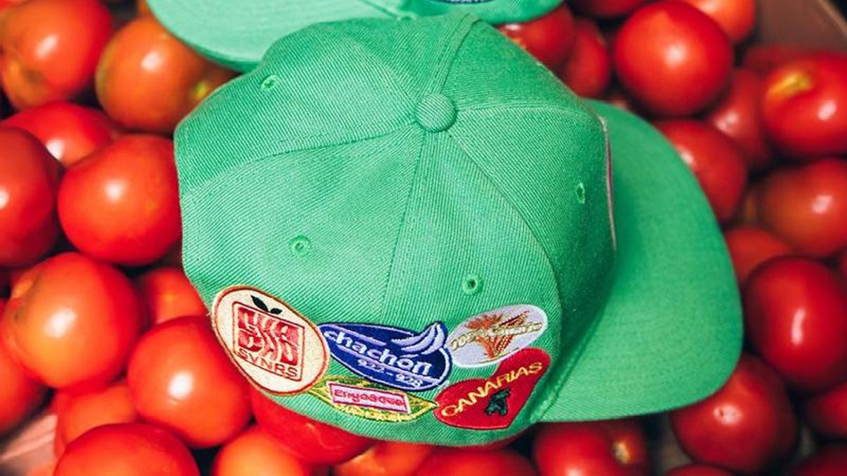 Línea de ropa con "acento canario" de Hiperdino.