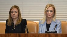 Cristina Cifuentes comparece en la comisión de investigación de universidades de Madrid