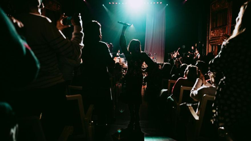 Rozalén, entre el público del Teatro de la Zarzuela