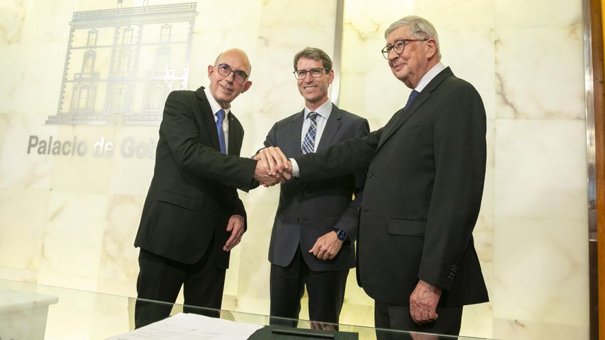 UNIR no ofertará titulaciones presenciales que se impartan en la Universidad pública de La Rioja