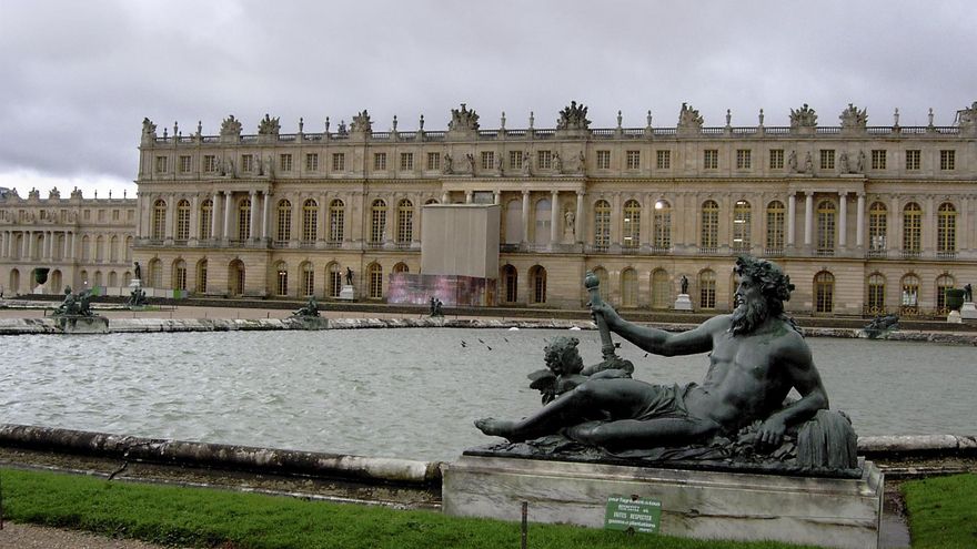 Ruta del rey más longevo de la historia: cinco lugares destacados en la vida de Luis XIV de Francia