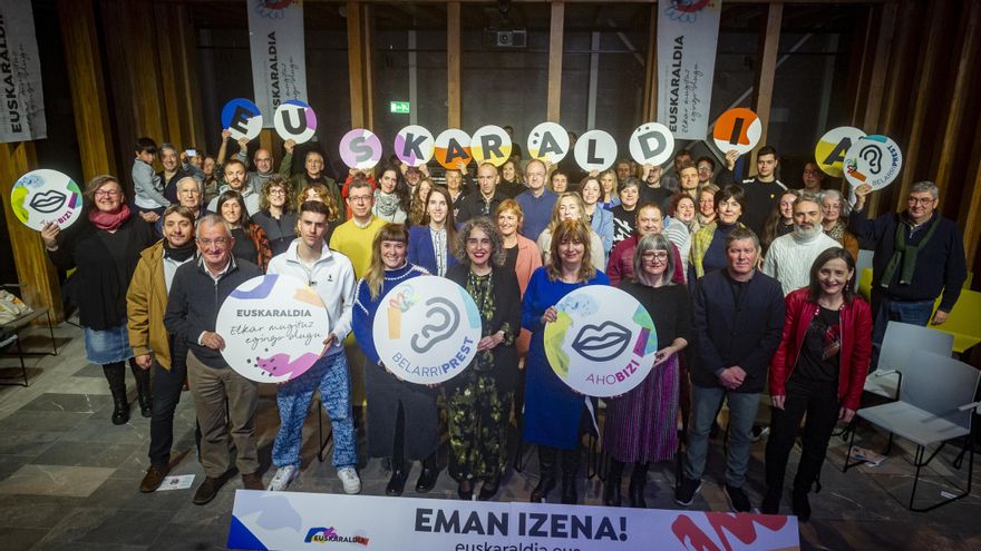 Euskaraldia abre el plazo para inscribirse como 'ahobizi' o 'belarriprest' e impulsar el uso del euskera