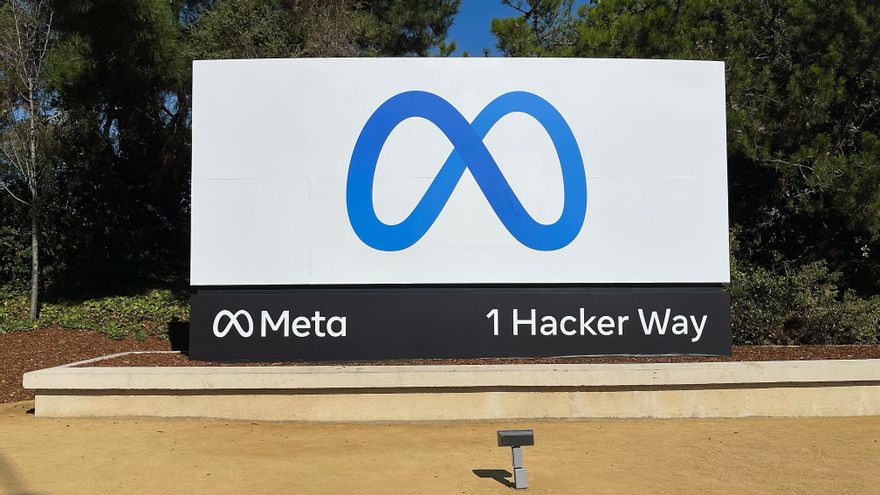 Facebook amenaza con dar de baja sus servicios en la UE si no se le permite enviar datos a EEUU