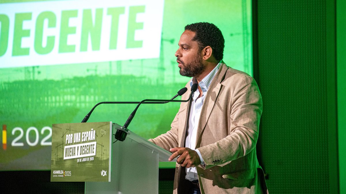 Vox gasta 7.600 euros en comidas y alcohol con la subvención del Parlament de Catalunya