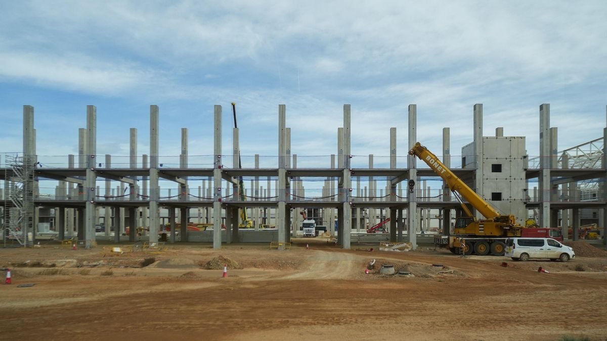 Obras en la gigafactoría de PowerCo, en Sagunt