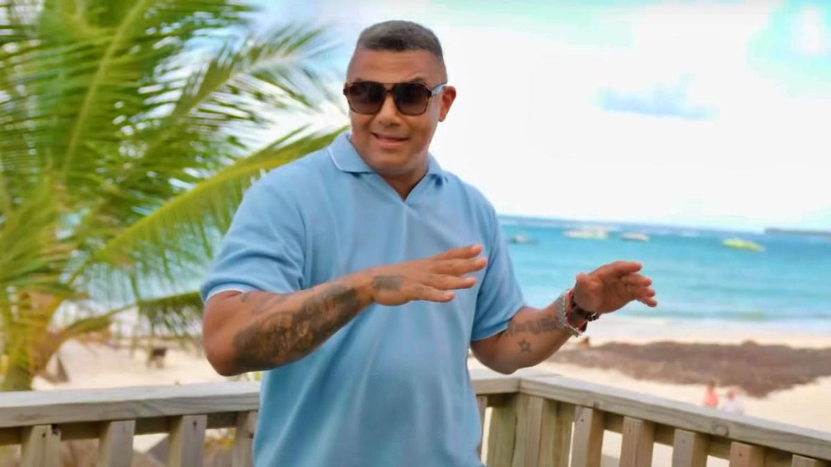 El PSOE e IU piden que se cancele el concierto del músico que dice odiar "a los rojos"