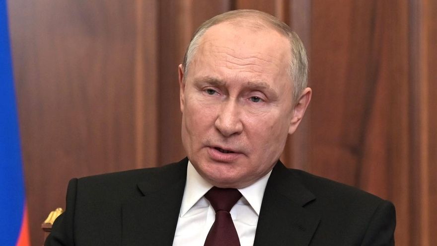 El presidente ruso, Vladímir Putin, en su comparecencia televisada en la que anunció el reconocimiento de Donetsk y Lugansk.
