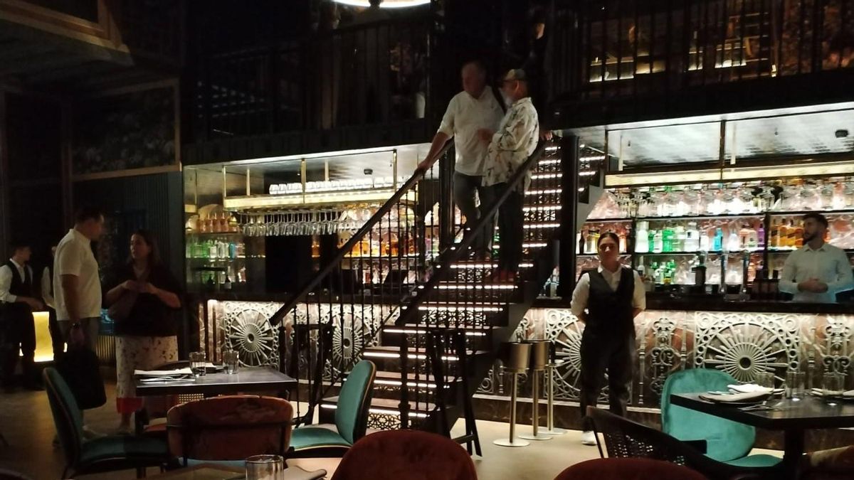 Dani García transforma los cines Aragón en un escenario de cine con el restaurante Alegal