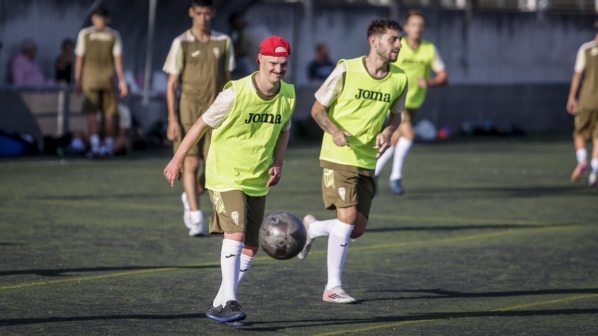 Vuelta a los entrenamientos del Córdoba CF Genuine
