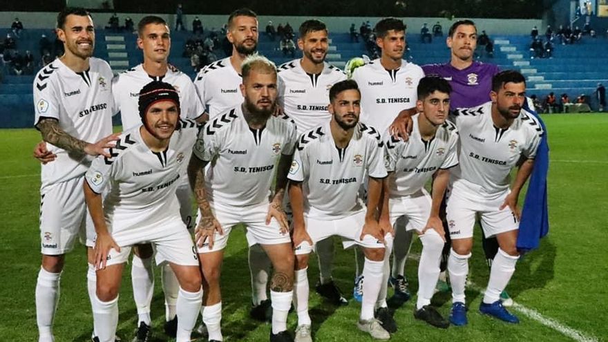 El Tenisca hace sufrir al Atlético Paso su primera derrota del curso