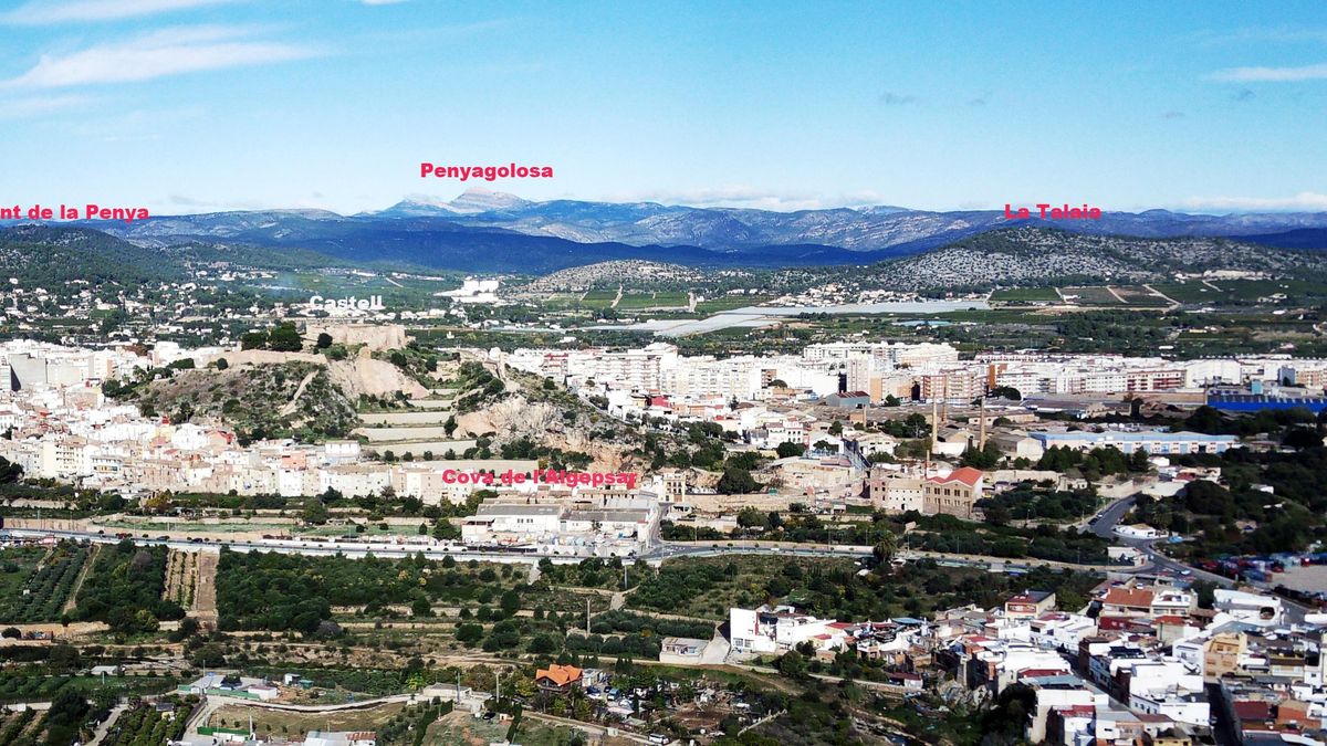 Panoràmica d’Onda i el seu entorn, escenari dels combats per a prendre la població.