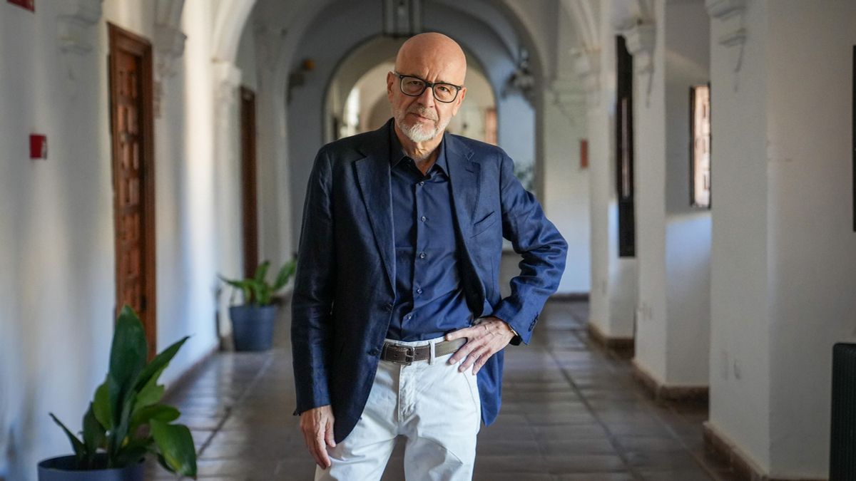 Joaquín Roses, director de la Cátedra Góngora