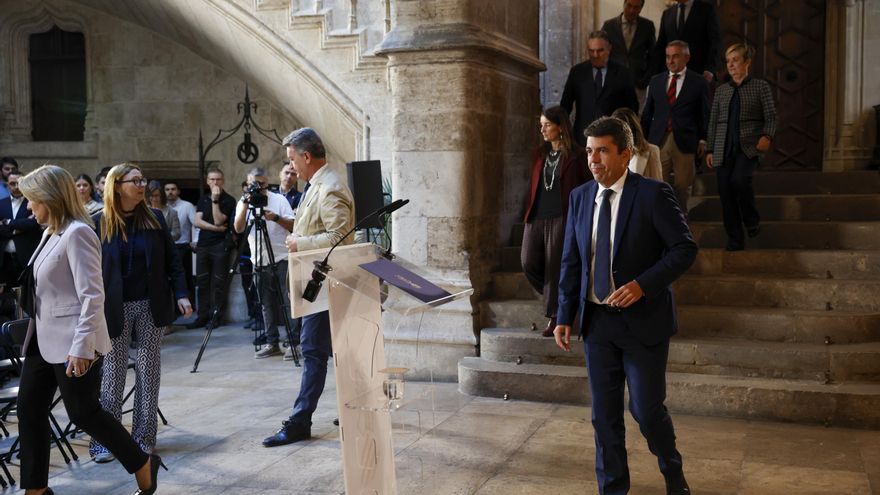 The open scenarios after the departure of Carlos Mazón: all roads pass through Vox