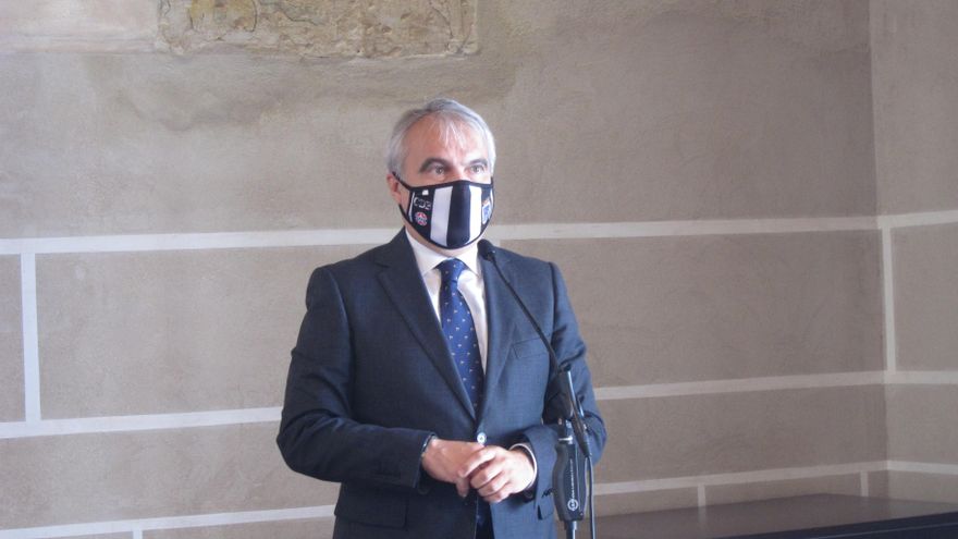 Cs asume la alcaldía en funciones de Badajoz pero el PSOE anuncia que presentará su candidatura