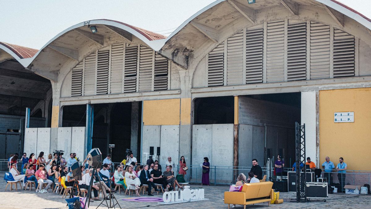 La presentación del nuevo festival ha tenido lugar en el Puerto de Sevilla, uno de los escenarios insólitos