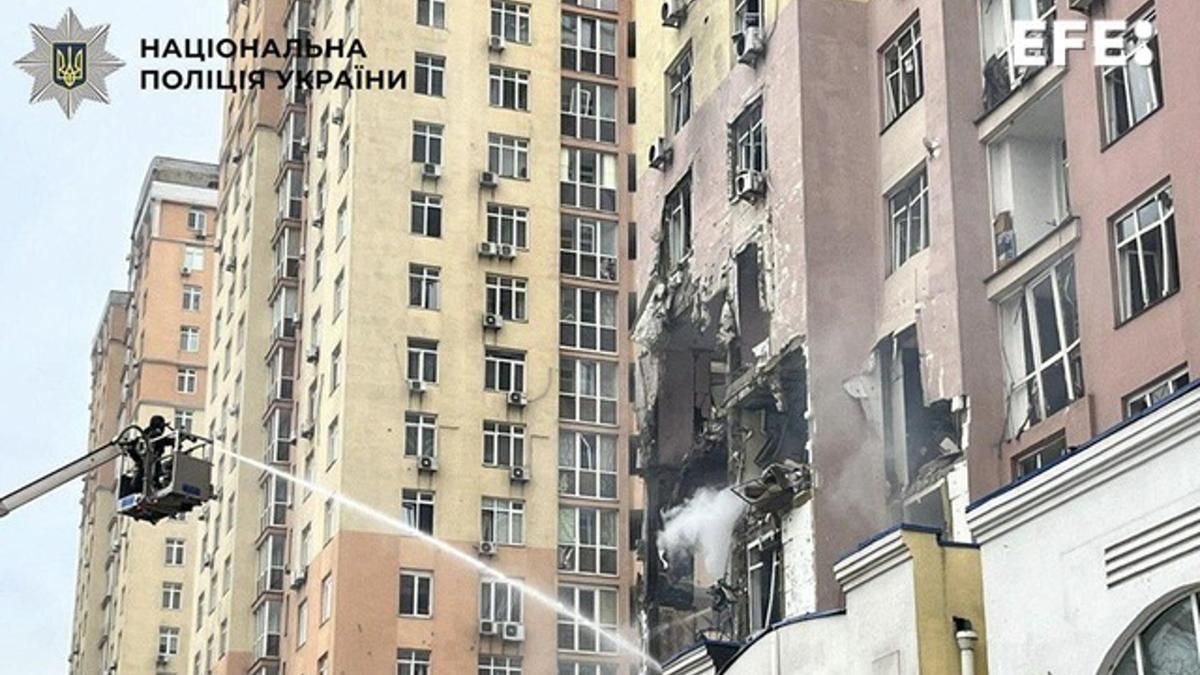 Rusia lanza un ataque masivo contra Ucrania el día anterior al encuentro entre Trump y Zelenski