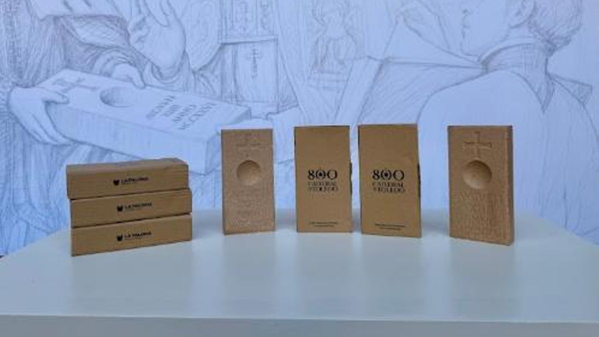 Réplicas de la primera piedra