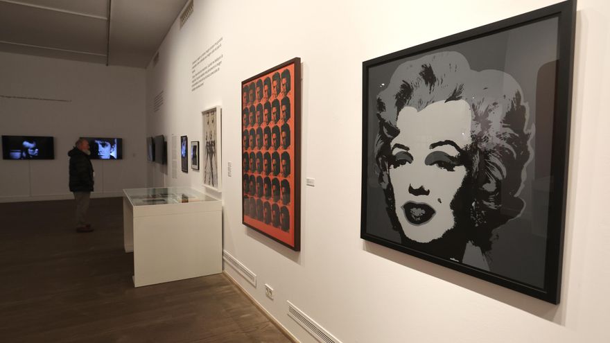 Salamanca acoge una exposición con más de 300 piezas de Andy Warhol centrada en las portadas de discos y vinilos