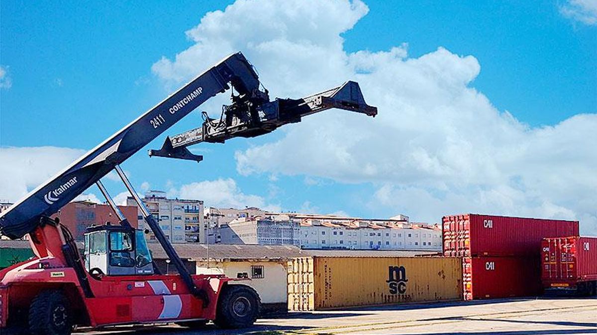 Terminal de mercancías en Mérida