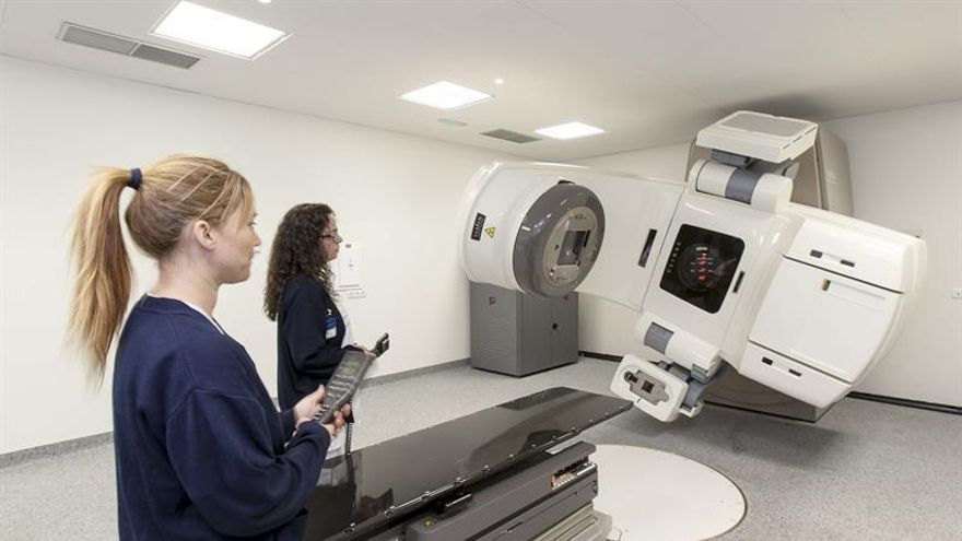 Más dinero público para Oncología Radioterápica del Hospital Doctor Negrín: igual número de pacientes y las mismas derivaciones a San Roque