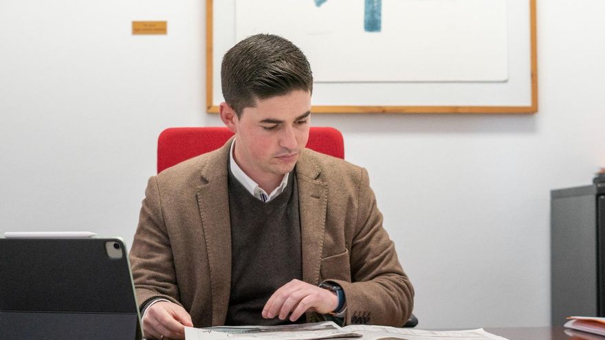 Marañón forma parte de la Mesa del Parlamento en representación de Ciudadanos.